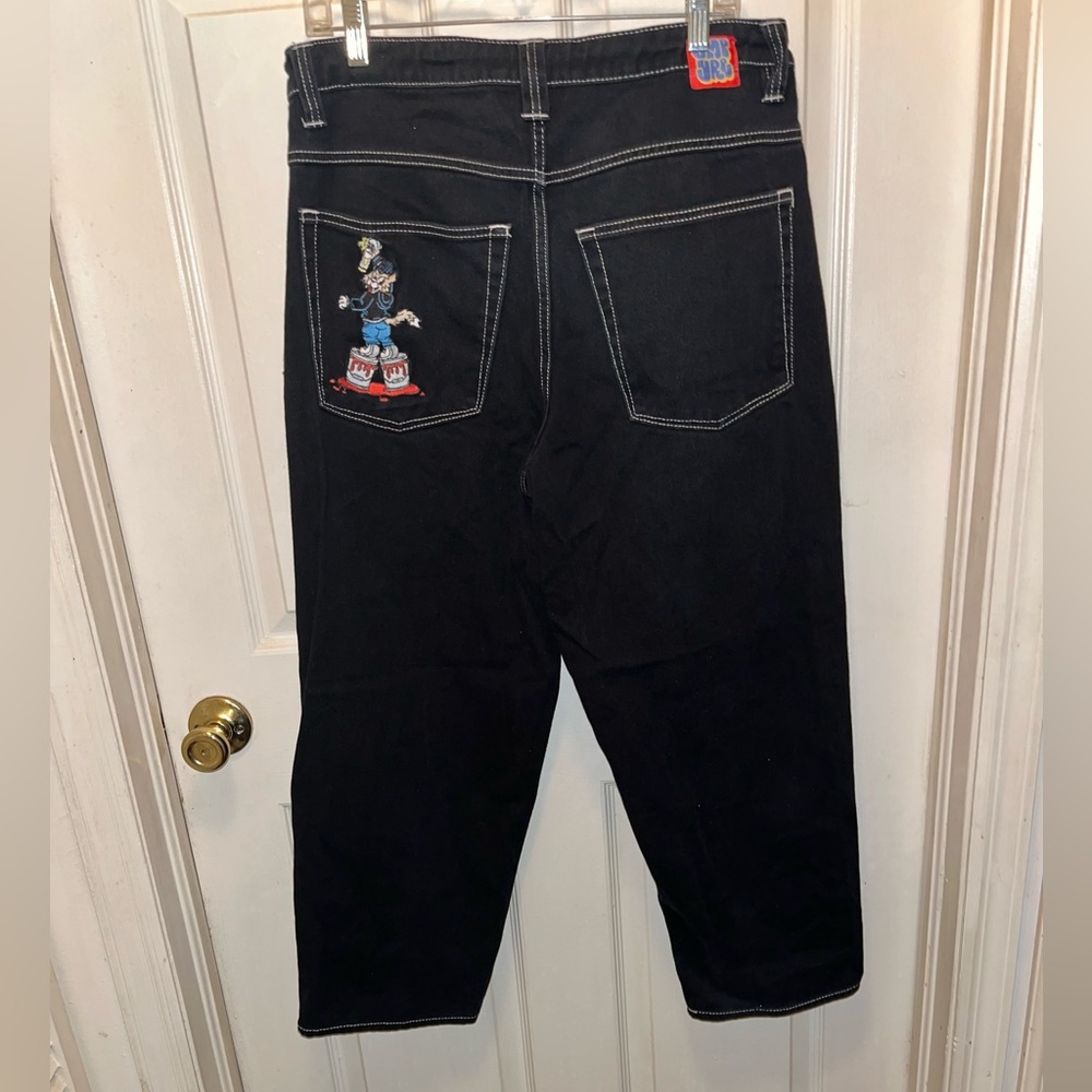 EMPYRE Wide Leg Embroidered Denim Jeans. Waist 32. Inseam 26.5.